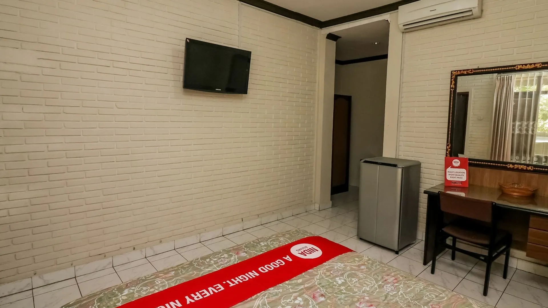 Nida Rooms Ubud Raya Panestanan 8156 location